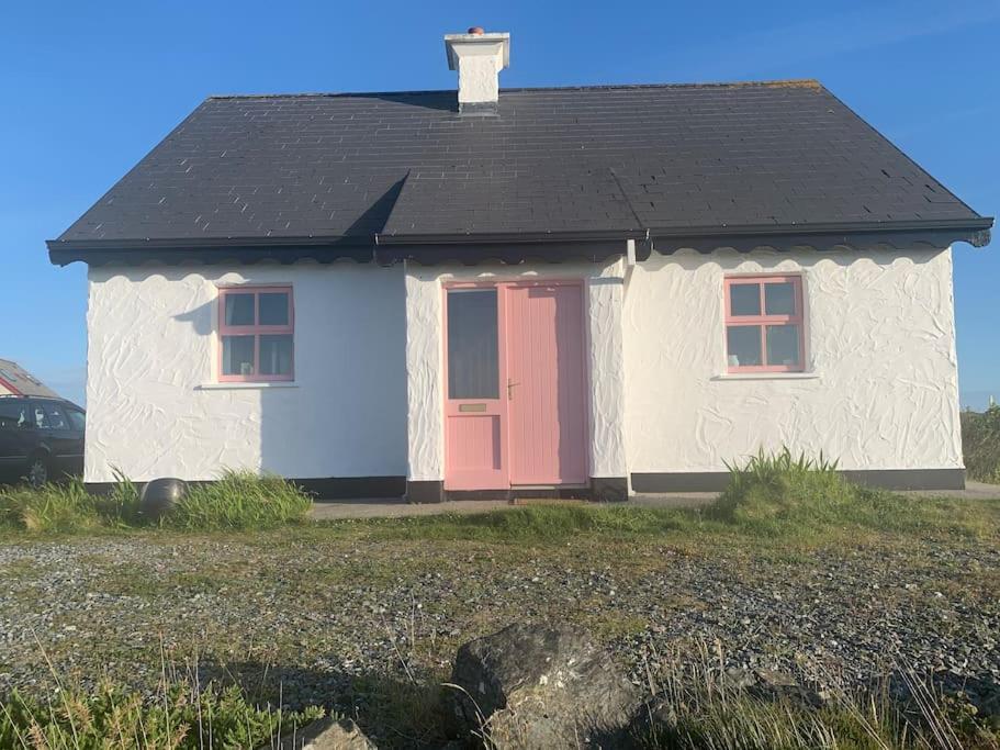 Pink Cottage バリーコニーリー エクステリア 写真